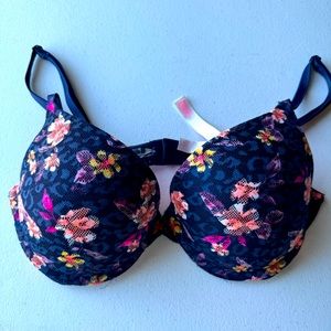 PINK Victoria’s Secret Wear Everywhere Push-Up Bra | 32D
